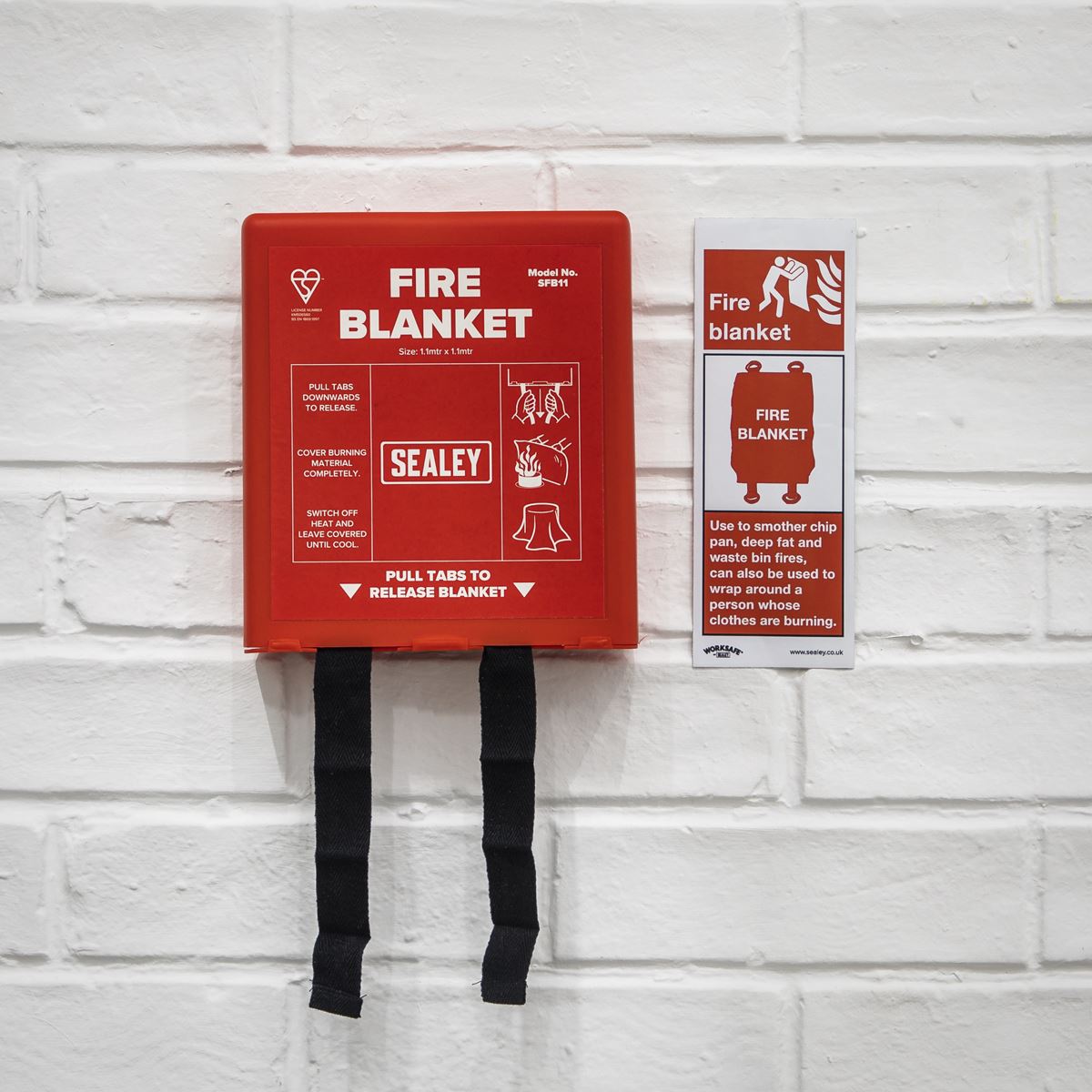 Sealey Safe Conditions Safety Sign - Fire Blanket - Rigid Plastic - Pack of 10 SS53P10