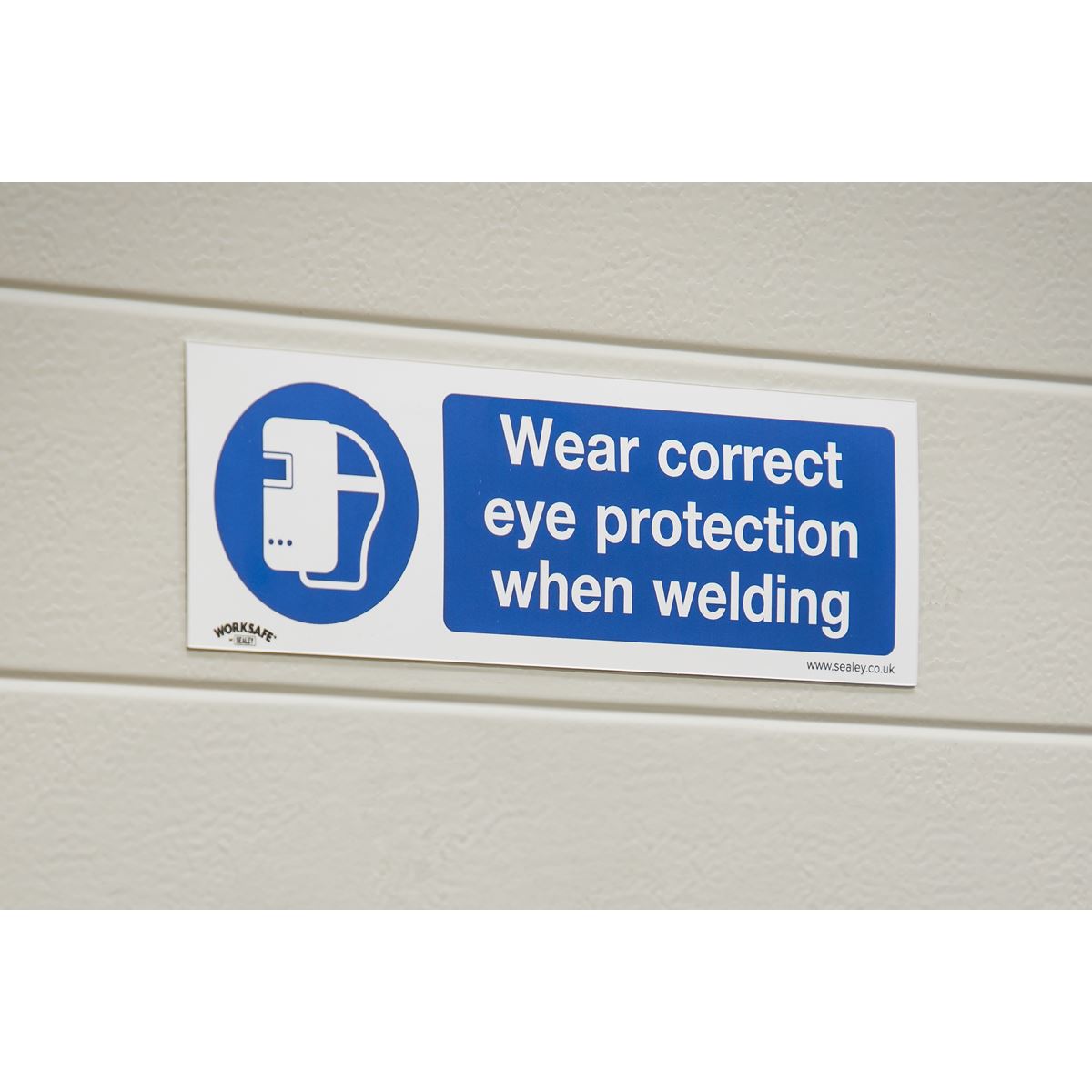 Sealey Mandatory Safety Sign - Wear Eye Protection When Welding - Rigid Plastic SS54P1