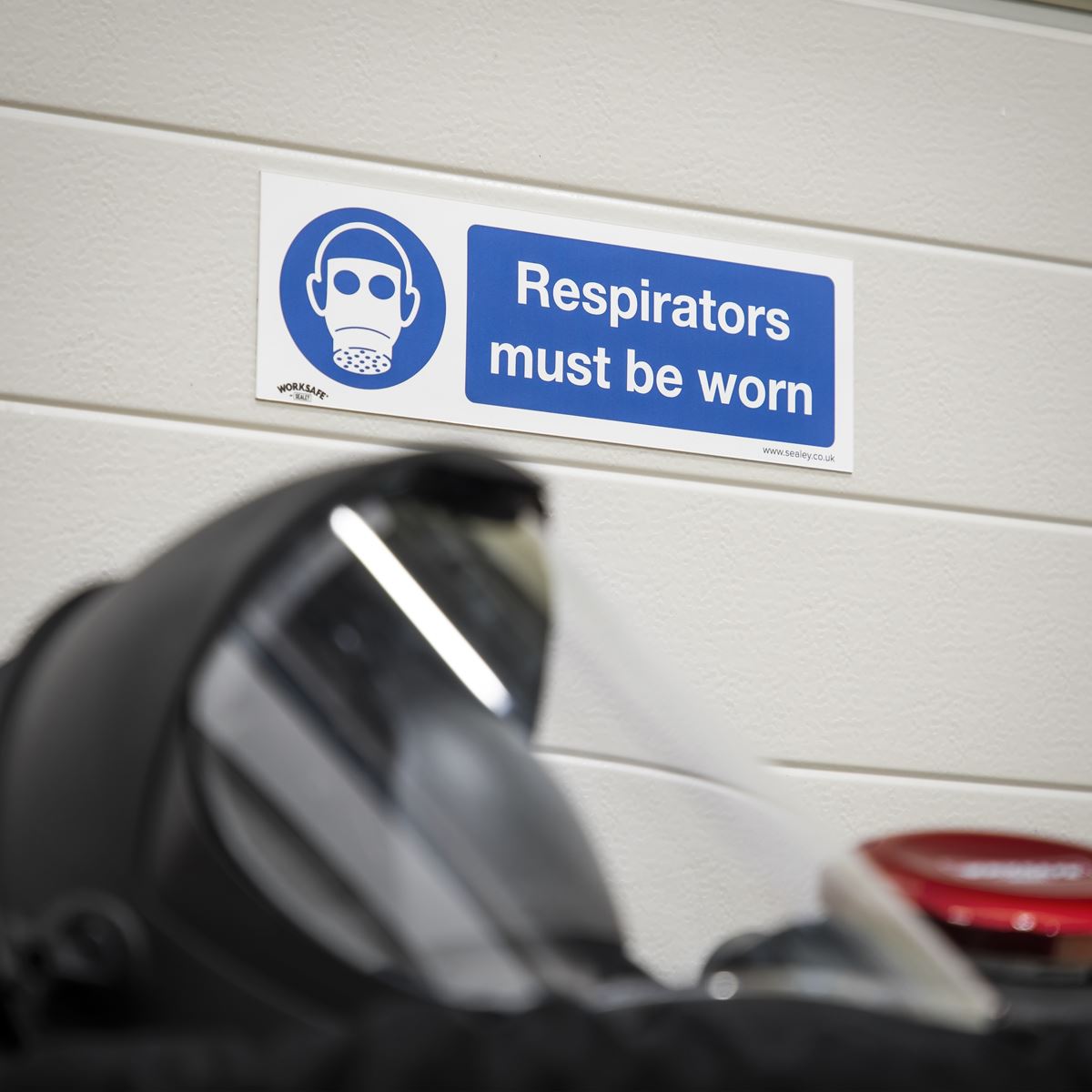 Sealey Mandatory Safety Sign - Respirators Must Be Worn - Self-Adhesive Vinyl - Pack of 10 SS56V10