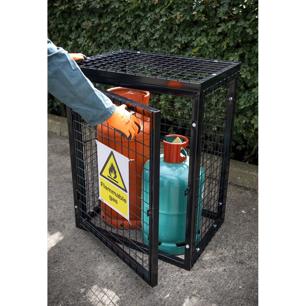 Sealey Warning Safety Sign - Flammable Gas - Rigid Plastic SS59P1
