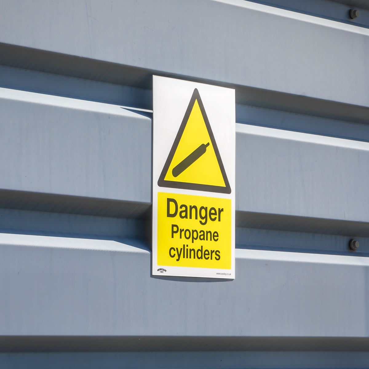 Sealey Warning Safety Sign - Danger Propane Cylinders - Rigid Plastic SS62P1