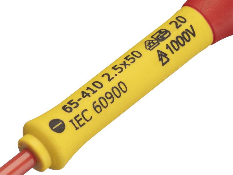 STANLEY® FatMax® VDE Insulated Screwdriver Parallel Tip 2.5 x 50mm STA065410