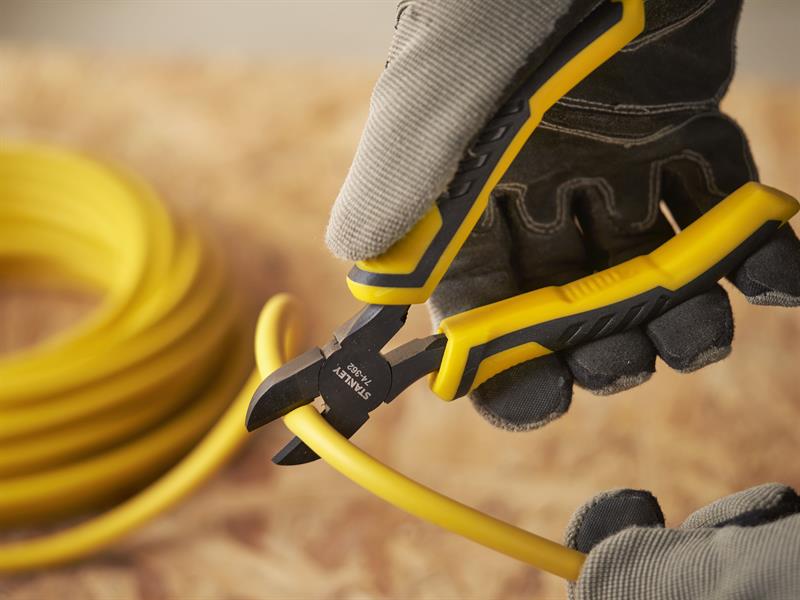 STANLEY® ControlGrip™ Diagonal Cutting Pliers 150mm (6in) STA074362
