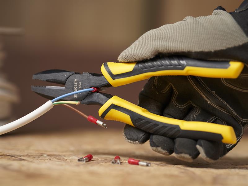 STANLEY® ControlGrip™ Combination Pliers 200mm (8in) STA074367