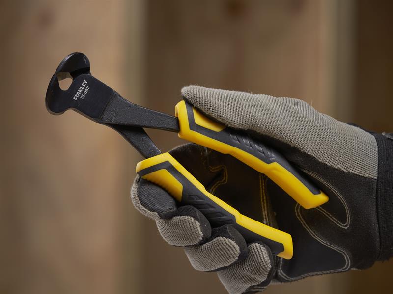 STANLEY End Cutter Pliers 150mm 6in Hardened Blade And Tempered Jaws STA075067