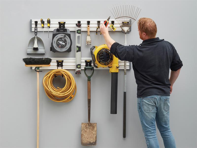 STANLEY® Track Wall System Starter Kit, 20 Piece STA122000
