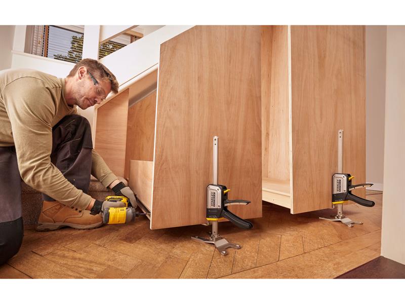STANLEY joiners Tradelift Force 150kg Lifting Capacity 7-220mm STA183550