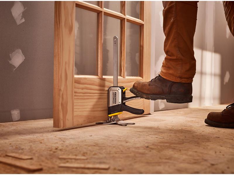 STANLEY joiners Tradelift Force 150kg Lifting Capacity 7-220mm STA183550