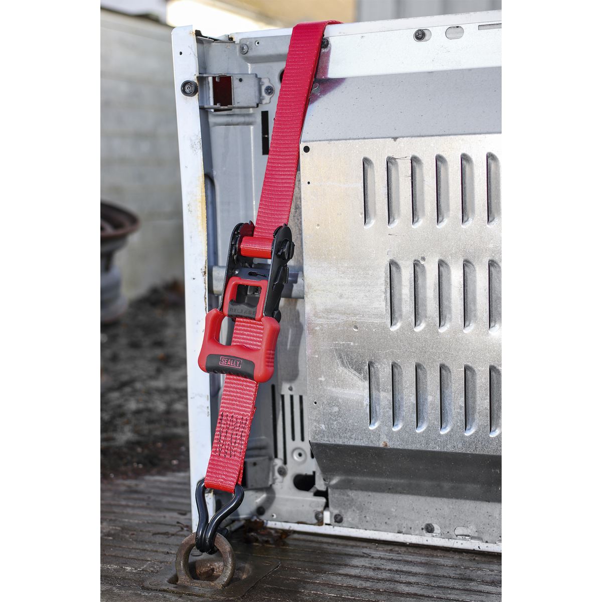 Sealey Ratchet Straps 32mm x 4.9m Polyester Webbing with J-Hooks 1200kg Breaking Strength - 2 Pairs TD41248JD