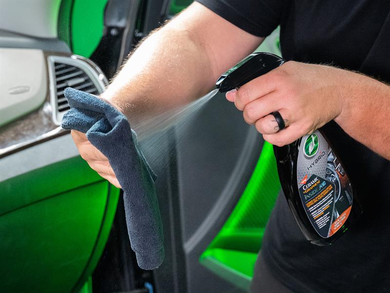 Turtle Wax Hybrid Solutions Ceramic + Graphene Inside Job 500ml TWX54059