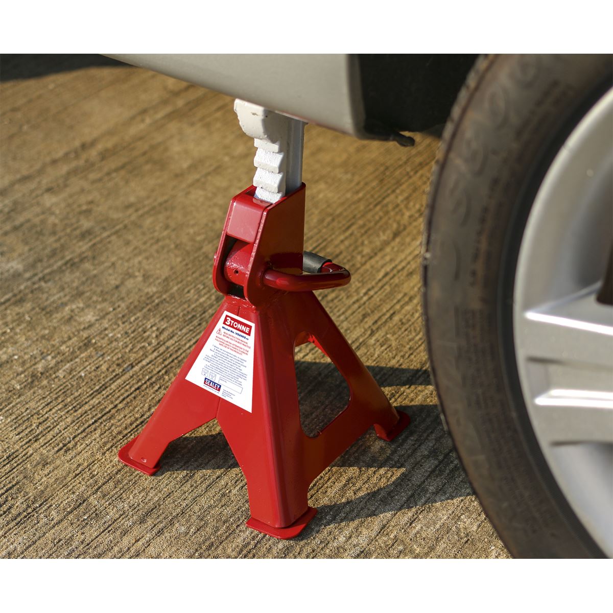 Sealey Axle Stands (Pair) 3 Tonne Capacity per Stand Ratchet Type VS2003