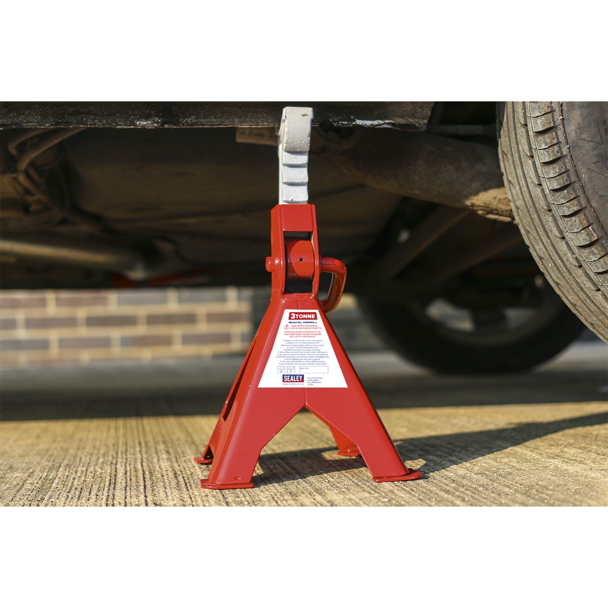 Sealey Axle Stands (Pair) 3 Tonne Capacity per Stand Ratchet Type VS2003