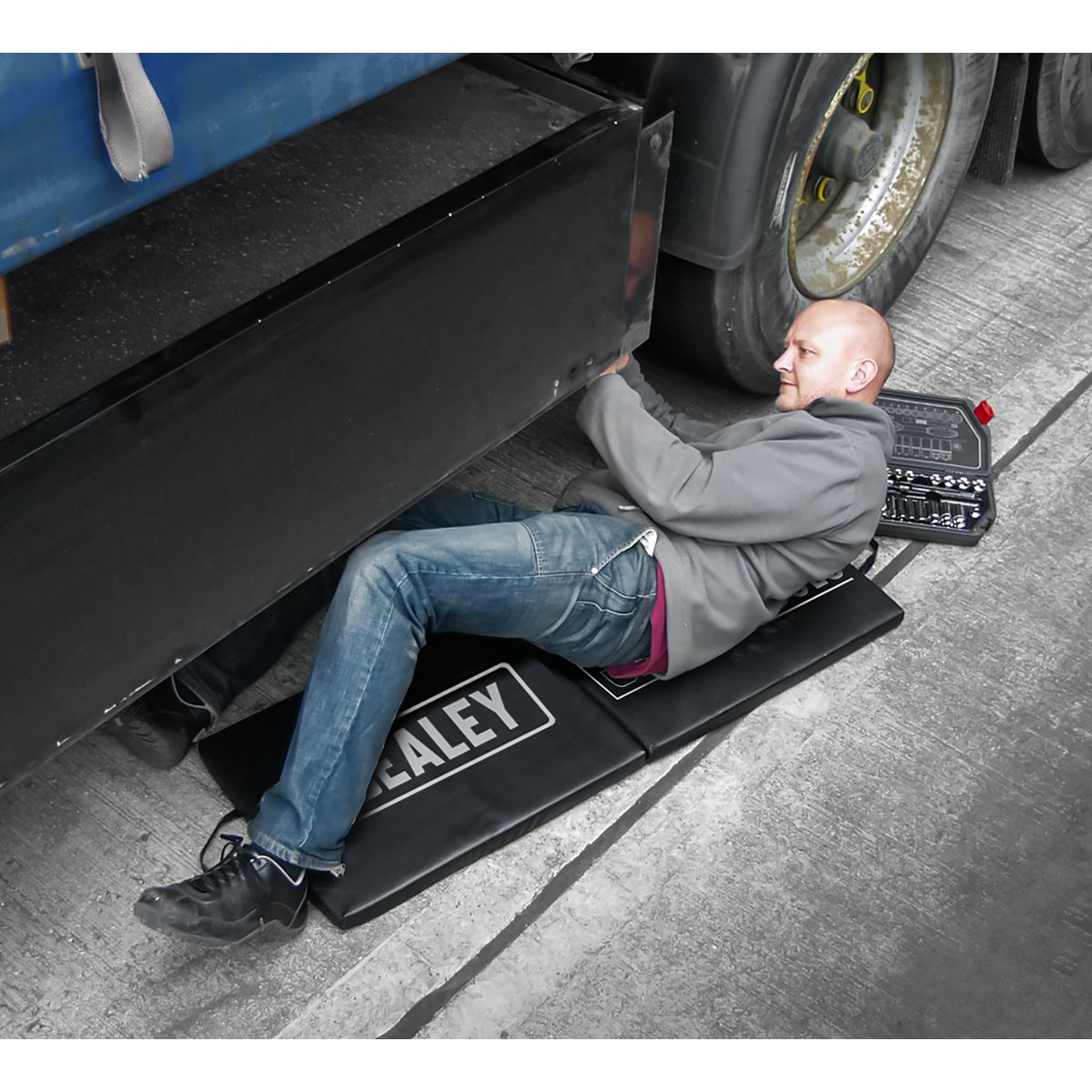 Sealey Folding Mechanic's Work Mat 38mm VS858