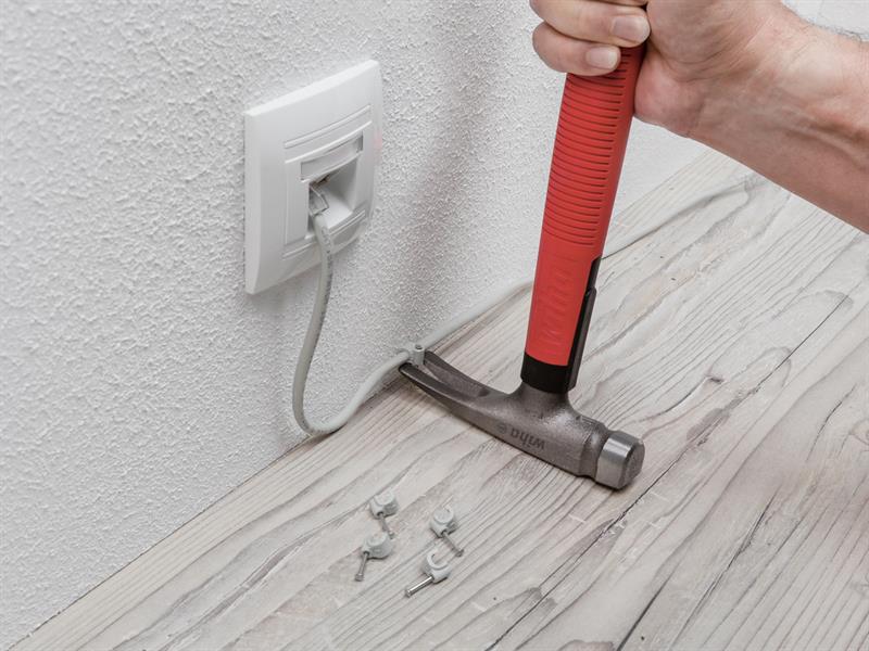 Wiha Electrician's Hammer 300g WHA42071