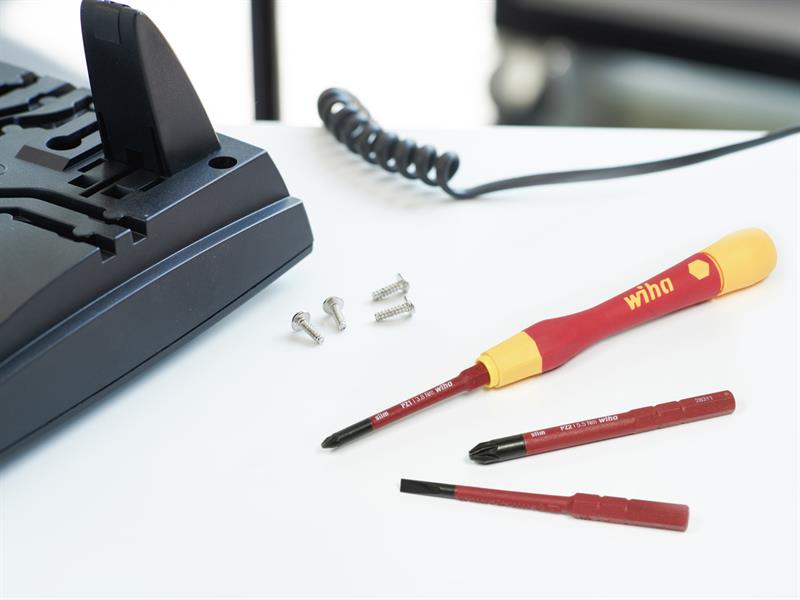 Wiha PicoFinish® slimVario® electric Fine Screwdriver Set, 4 Piece WHA43167