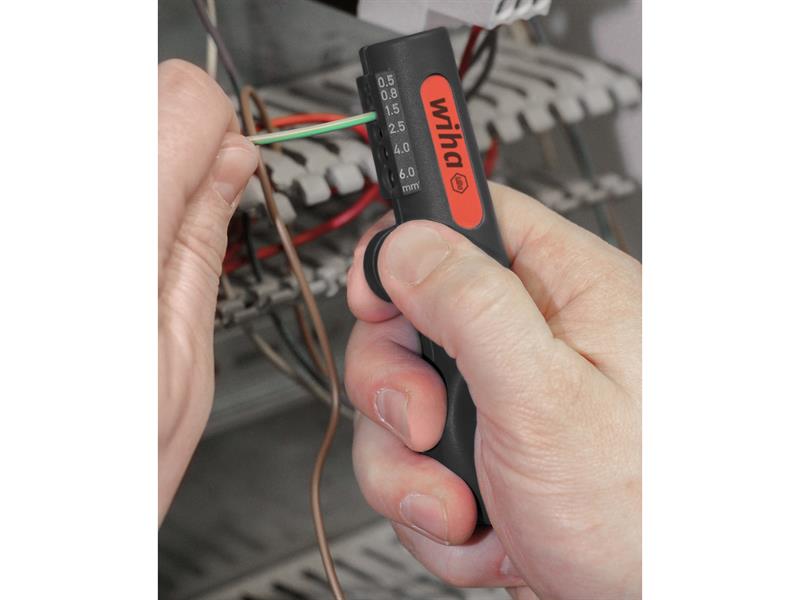 Wiha Stripping Multi tool Range Of 0.5 to 6.0mm² Length 125mm WHA44242