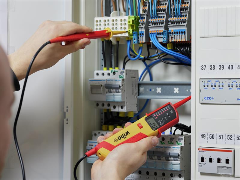 Wiha eMobility Voltage and Continuity Tester 12-1,000 V AC, CAT IV WHA44319