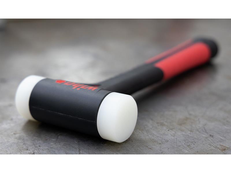 Wiha FibreBuzz® Soft-Faced Hammer 740g WHA44598