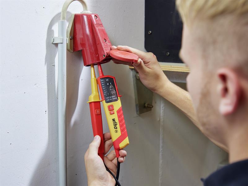 Wiha Voltage and Continuity Tester 12-1,000 V AC, CAT IV WHA45216
