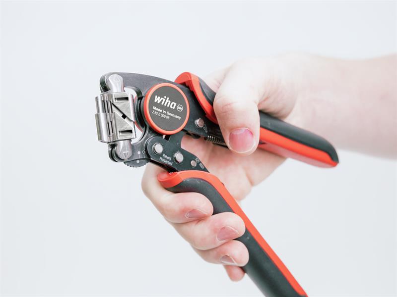 Wiha Automatic Crimp Tool WHA45223