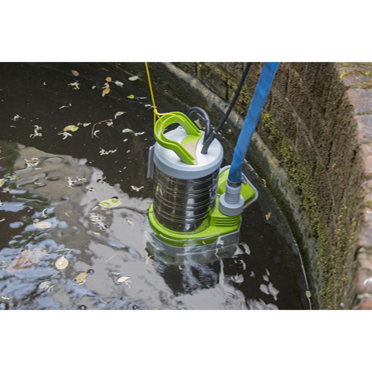 Sealey Submersible Stainless Water Pump Automatic Dirty Water 225L/min 230V WPS225P
