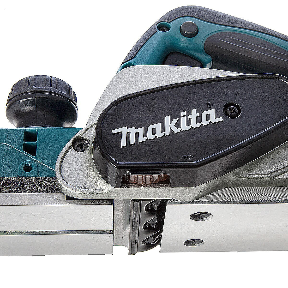 Makita 82mm Electric Planer 240V 620w Depth: 2.5mm Speed 17000rpm KP0800