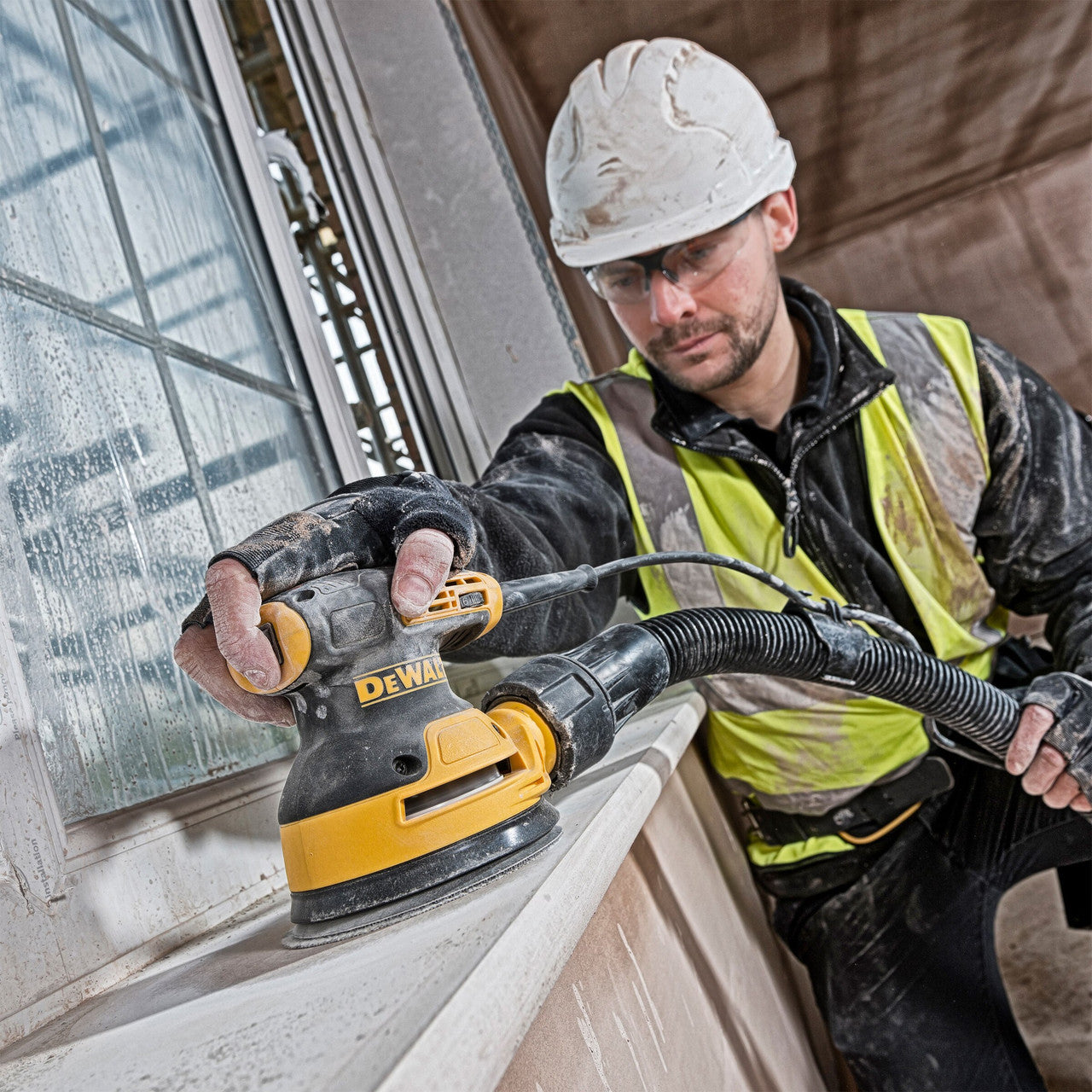 ****Dewalt Random Orbit Sander 125mm 240V DWE6423