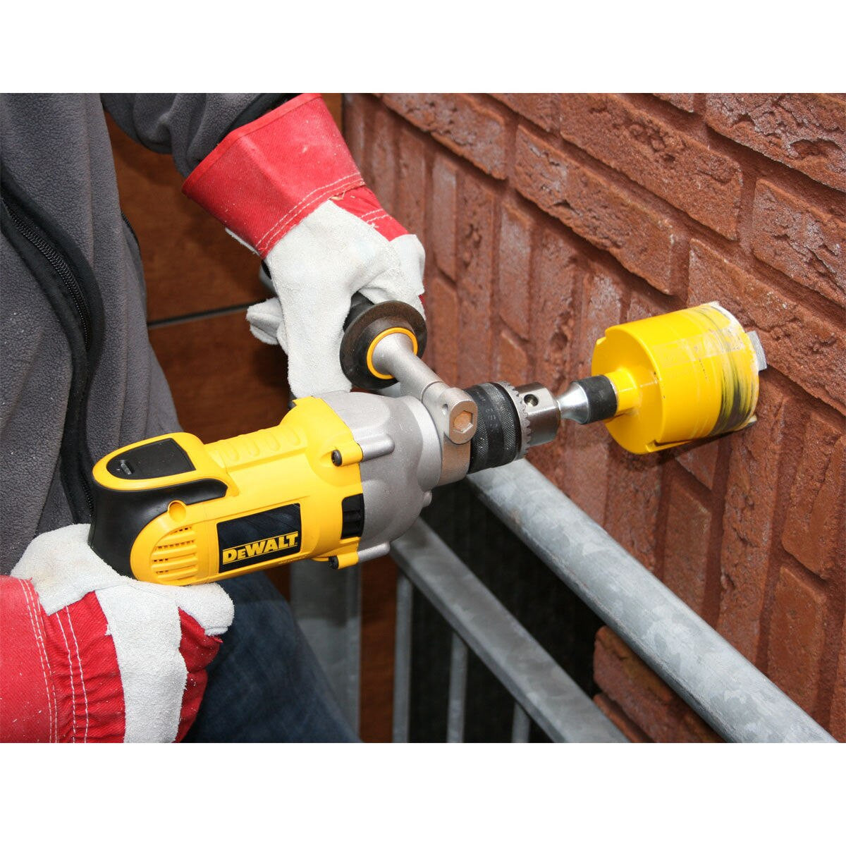 Dewalt Diamond Drill 1300W 110V 16mm Chuck Carrying Case & Side Handle D21570K
