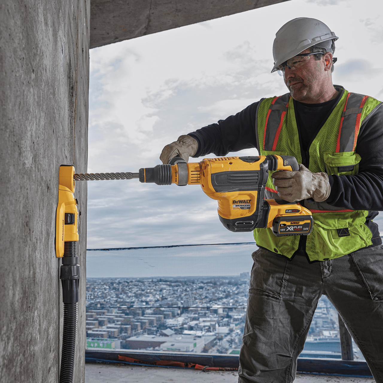 Dewalt 54V XR FlexVolt Brushless SDS Max Hammer 2 x 9.0Ah Batteries DCH614X2