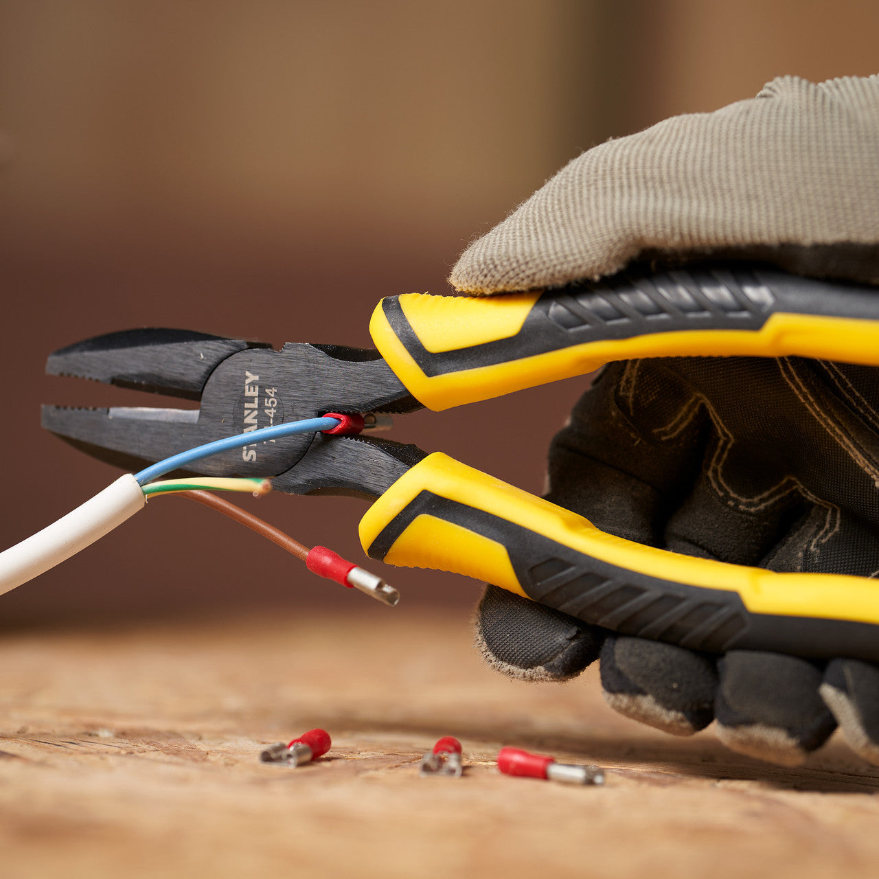 Stanley Control Grip Combination Pliers 180mm STHT0-74454