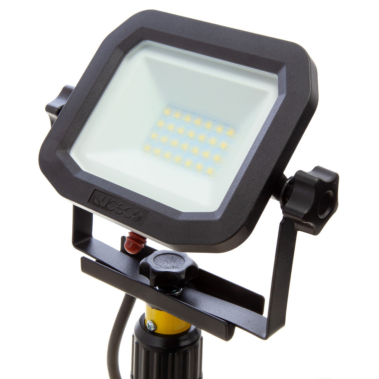 Luceco Tripod with Single LED Worklight 20W 110V LSLSTW201V-01