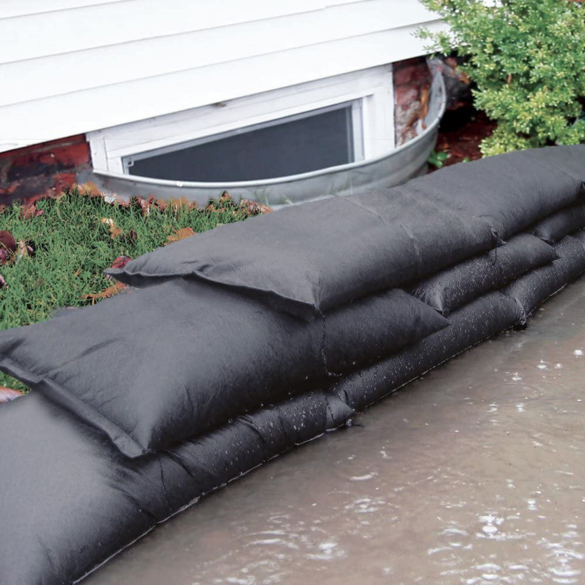Quick Dam Water Activated Flood Bags 30cm 1ft x 61cm 2ft Pack of 20 QD1224-20