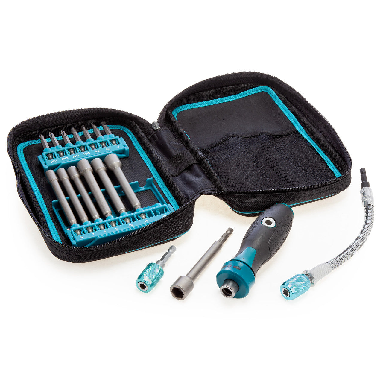 Makita Nutrunner and Bit Pouch 17 Piece With Ratchet Quick Change Chuck P-90043