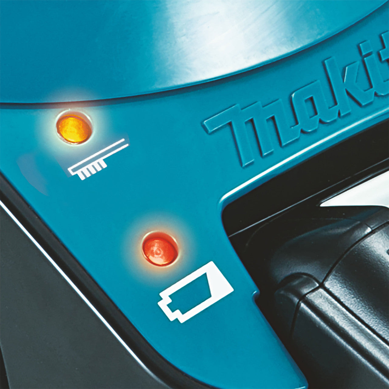 Makita 18V LXT Brushless Vacuum Cleaner Body Only Lightweight & Compact DCL501Z