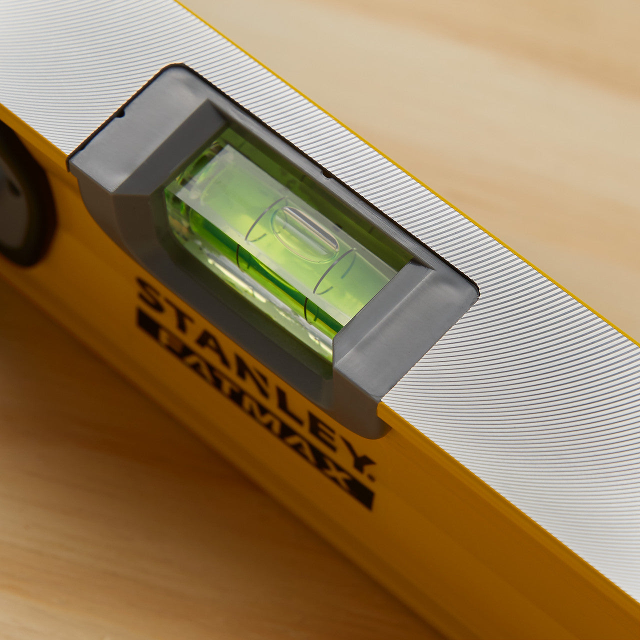 Stanley 1200mm 48" FatMax Spirit Level 3 Vials 1-43-548