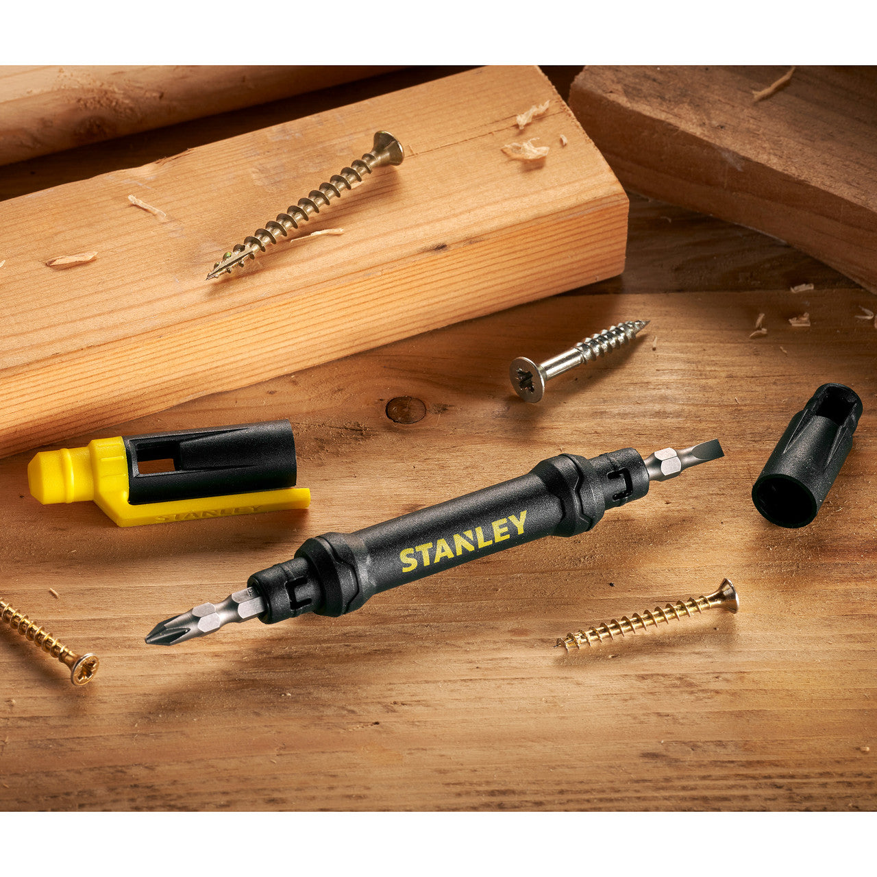 Stanley 4-in-1 Pocket Screwdriver 2 double-ended bits slotted/Phillips 66-344M