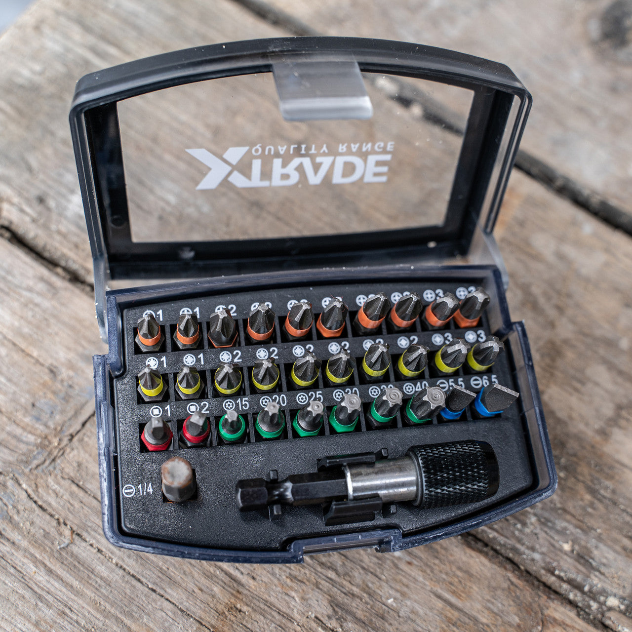 XTrade Screwdriver Bit & Magnetic Holder Set 32 Piece Colour Coded X0900016