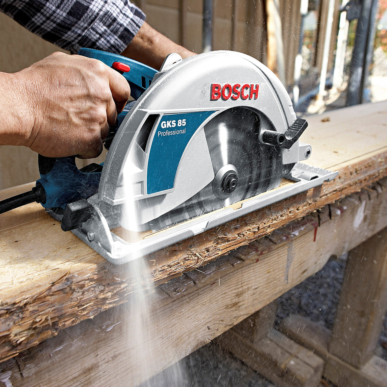 Bosch 9.1/4inch 235mm Hand Held Circular Saw 110V 2200W Cuts up to 85 mm GKS85