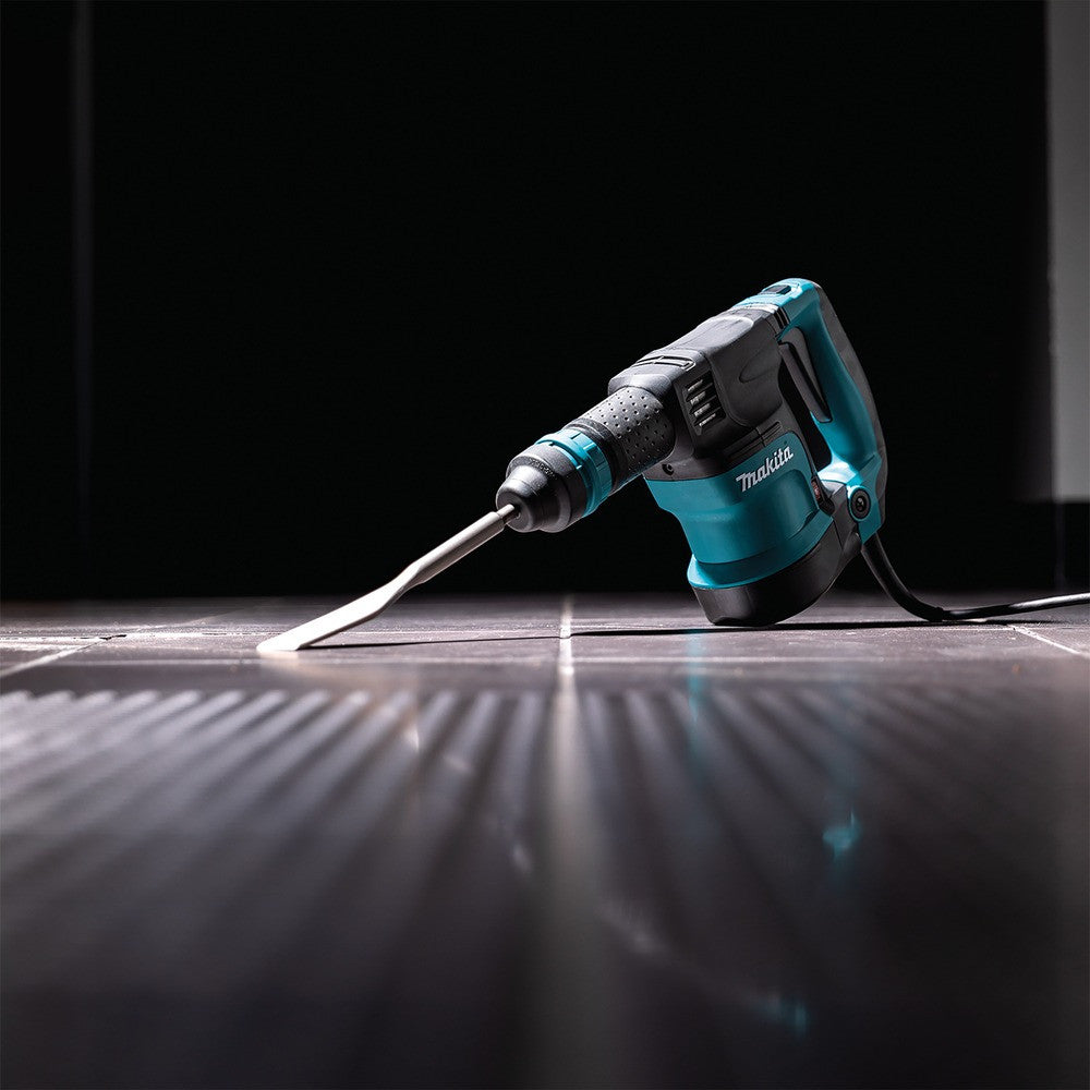 Makita SDS Plus Power Scraper 240V 550W For Chipping And Demolition HK1820