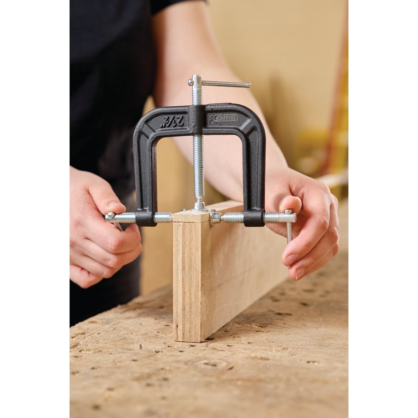 Draper 3-Way G-Clamp 63mm Cast Iron Frame With Swivel Shoe 19404