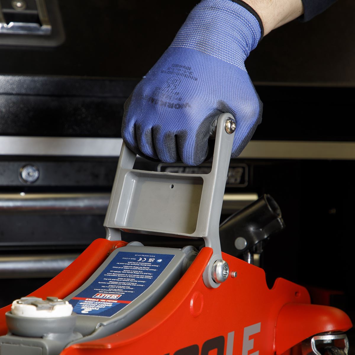 Sealey 180� Handle Trolley Jack 2 Tonne Low Profile Short Chassis - Red 2180LE