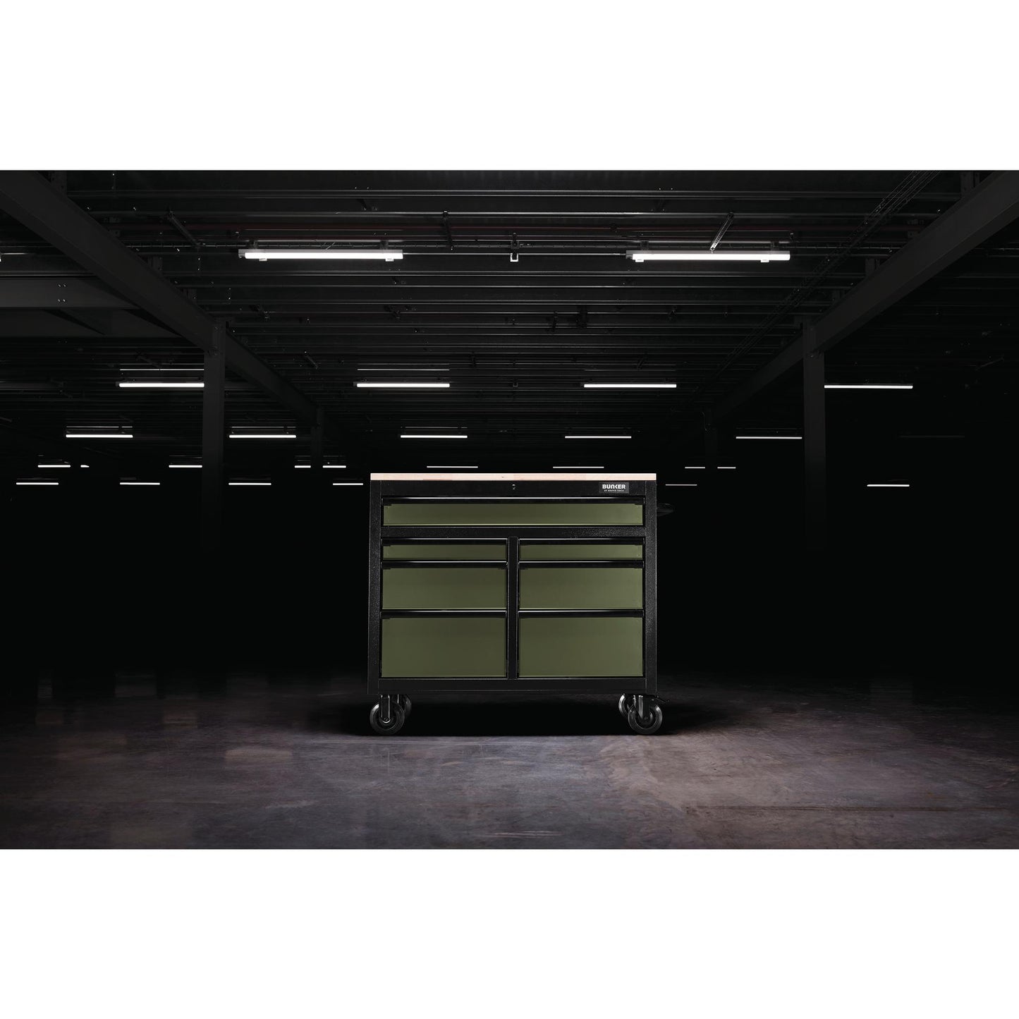 BUNKER® 7 Drawer Workbench Roller Tool Cabinet, 41", Green