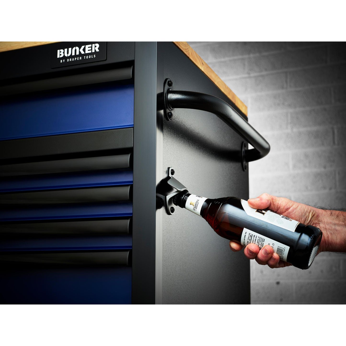 BUNKER® 15 Drawer Workbench Roller Tool Cabinet, 61", Blue