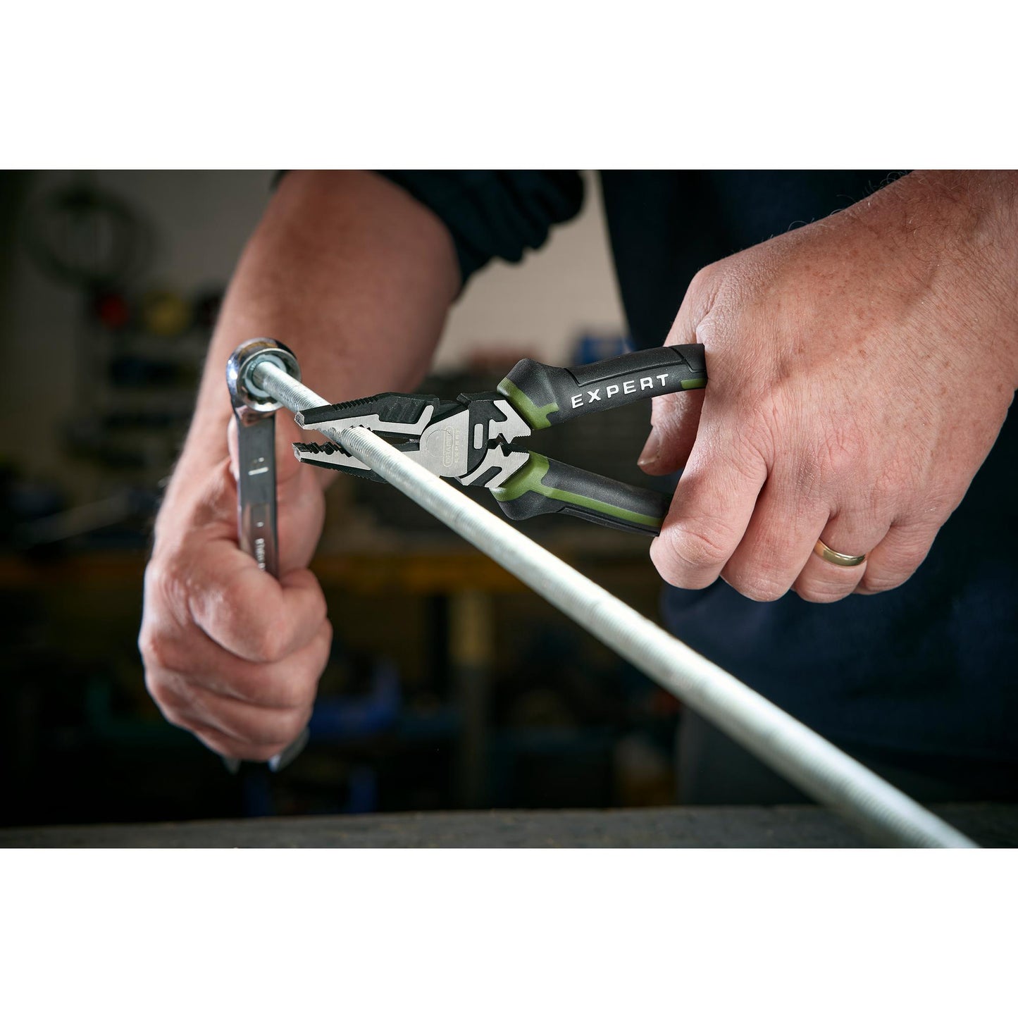 Draper Expert High Leverage Combination Pliers 200mm Soft Grip Handles 28519