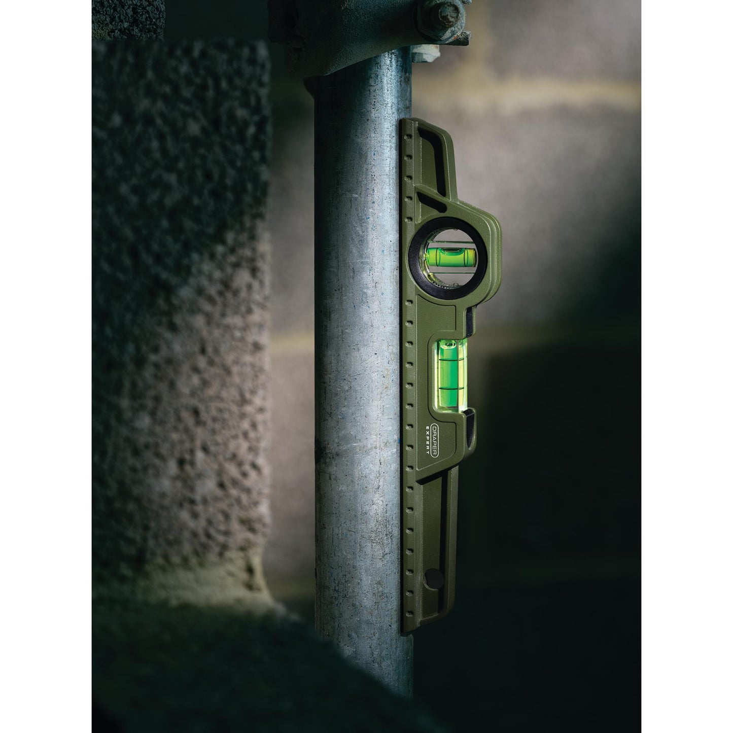 Draper Expert Magnetic Boat Level 250mm Powder Coated Finish 29089