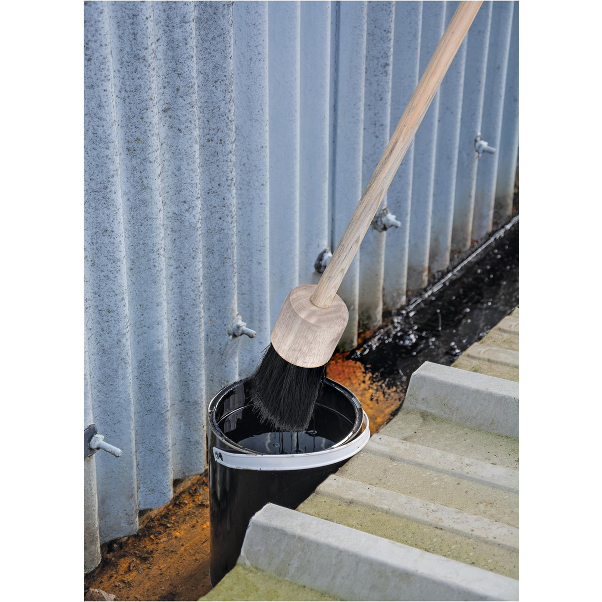 Long Handled Tar Brush
