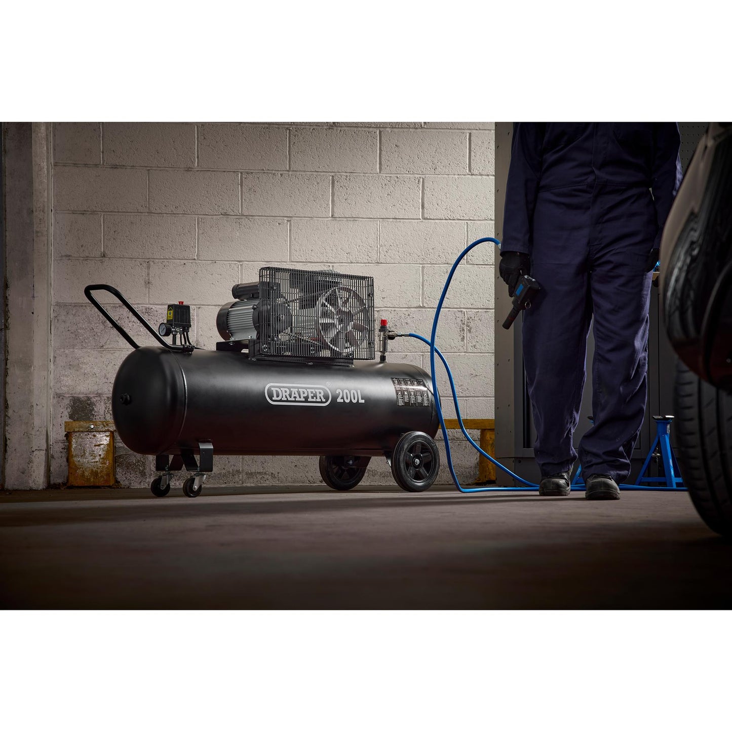 Draper 200L Belt Driven Air Compressor 2.2kW 3hp 230V Displacement 13 cfm 55315
