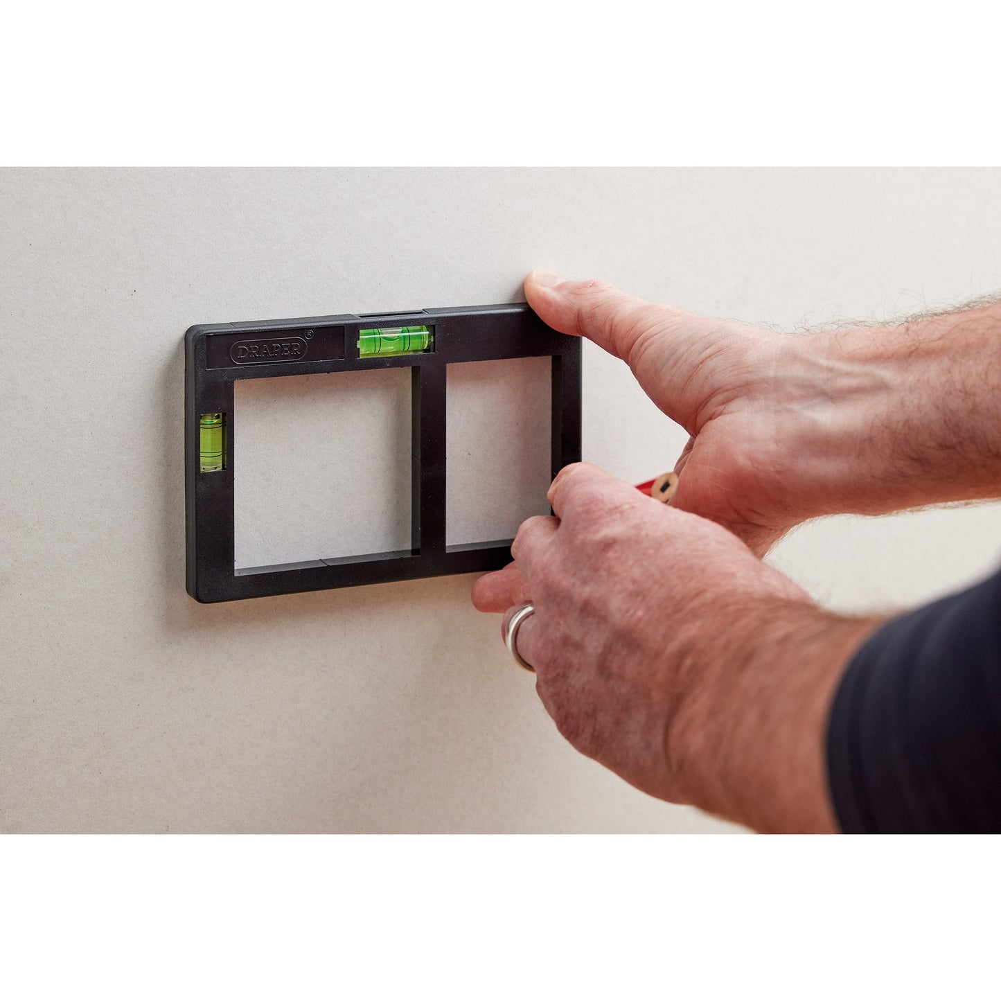 Draper Double Or Single Electrical Socket Box Cutting Template 63955