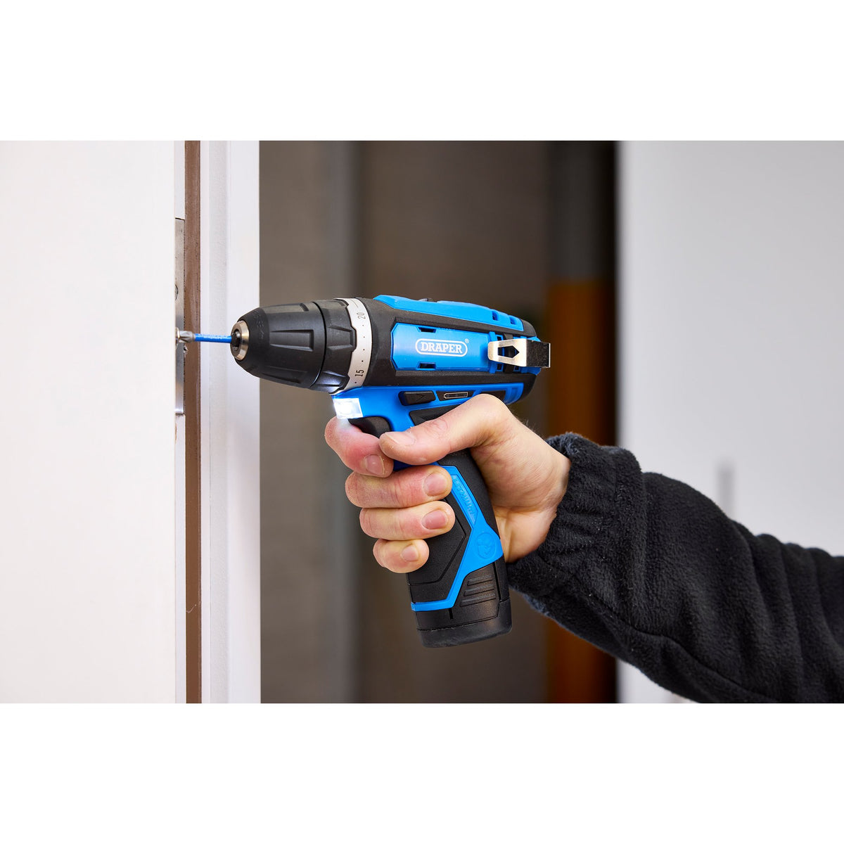 Draper 12V Drill Driver 1 x 1.5Ah Battery 1 x Fast Charger Keyless 10mm 70328