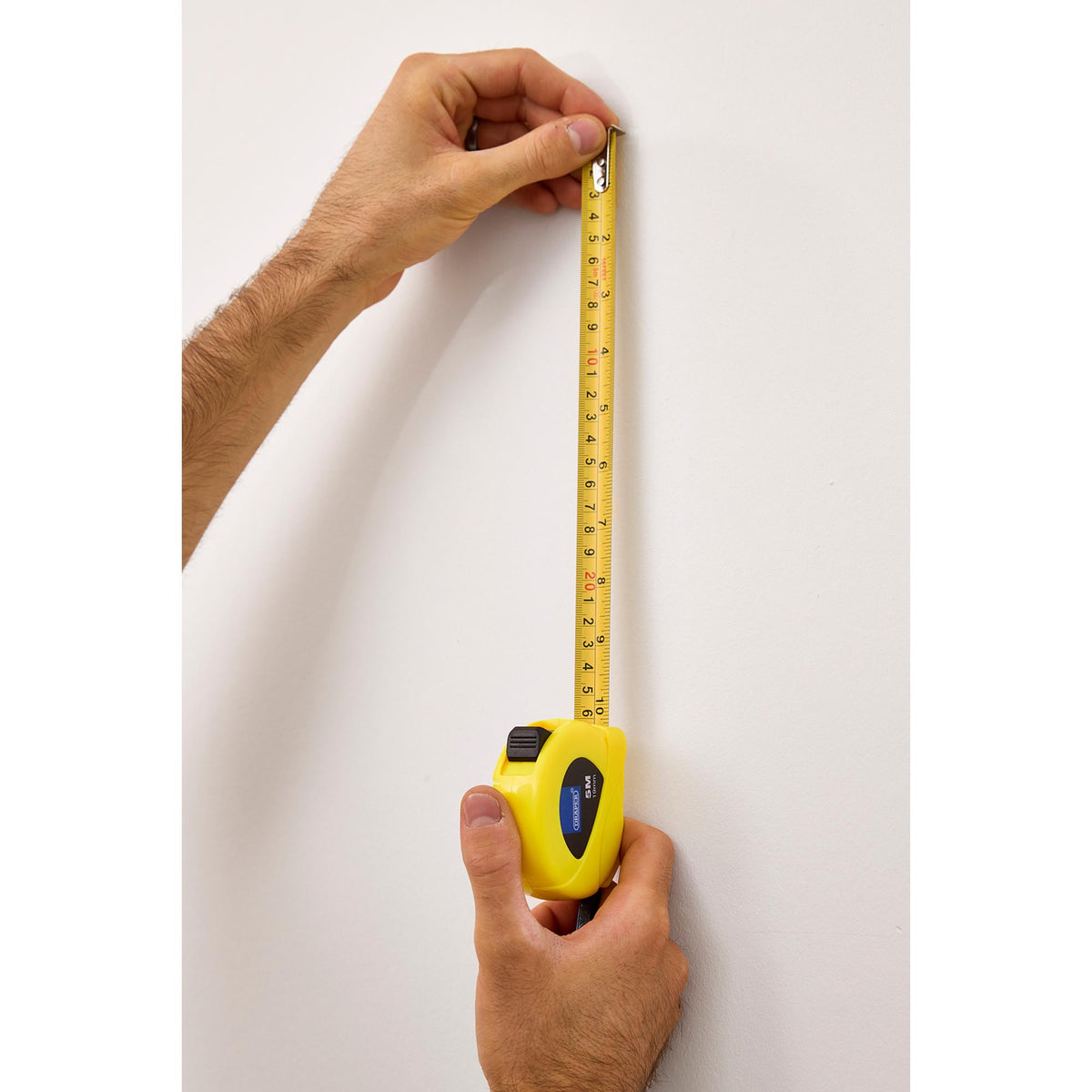 Draper ****Measuring Tapes, 5m/16ft x 19mm, 3 Colours (Dispenser of 12)